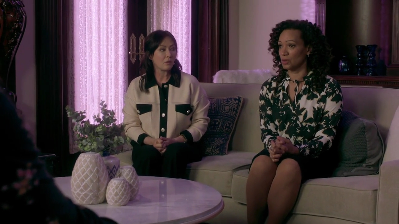 Charmed-Online-dot-nl_DyingToBelong3457.jpg Charmed-Online-dot-nl_DyingToBelong3457.jpg