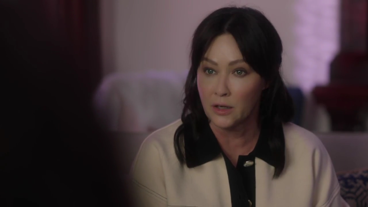 Charmed-Online-dot-nl_DyingToBelong3528.jpg Charmed-Online-dot-nl_DyingToBelong3528.jpg