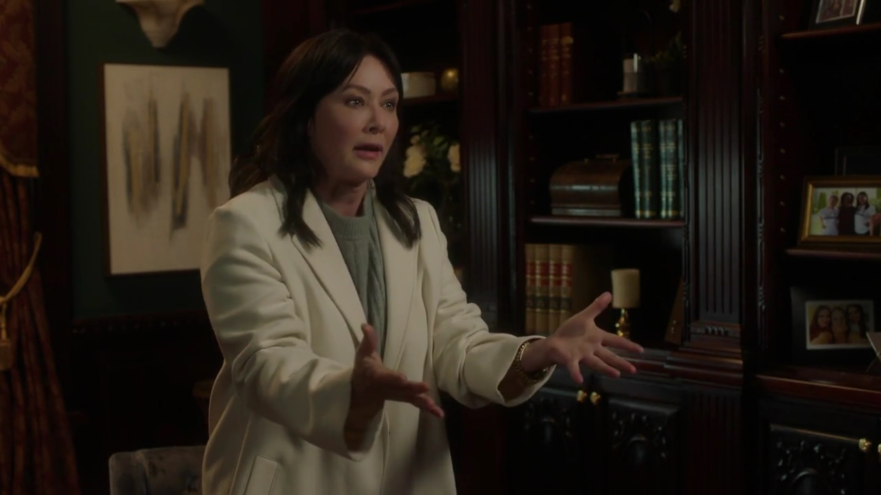 Charmed-Online-dot-nl_DyingToBelong3815.jpg Charmed-Online-dot-nl_DyingToBelong3815.jpg