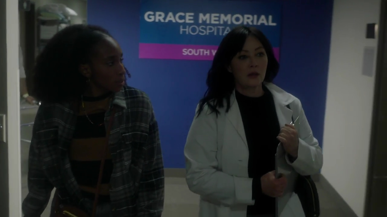 Charmed-Online-dot-nl_DyingToBelong4109.jpg Charmed-Online-dot-nl_DyingToBelong4109.jpg