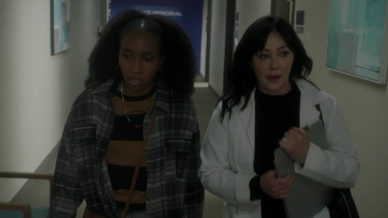 Charmed-Online-dot-nl_DyingToBelong4120.jpg Charmed-Online-dot-nl_DyingToBelong4120.jpg