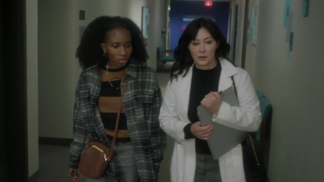 Charmed-Online-dot-nl_DyingToBelong4124.jpg Charmed-Online-dot-nl_DyingToBelong4124.jpg