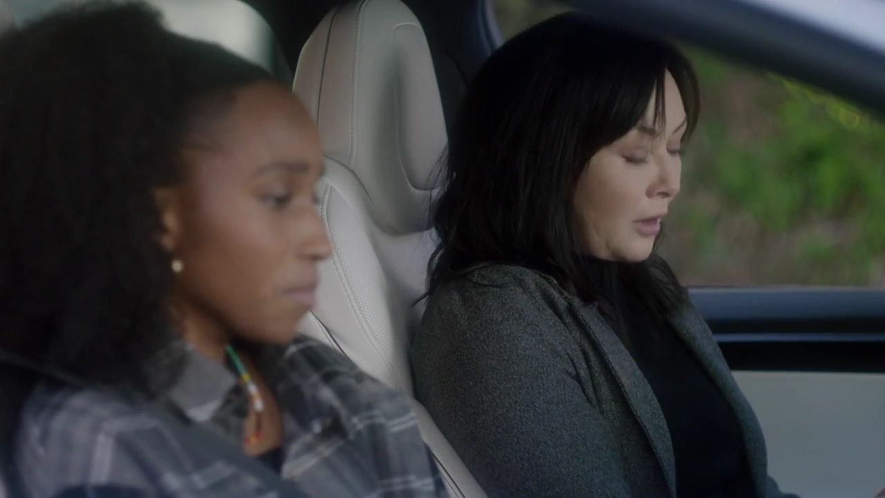 Charmed-Online-dot-nl_DyingToBelong4138.jpg Charmed-Online-dot-nl_DyingToBelong4138.jpg