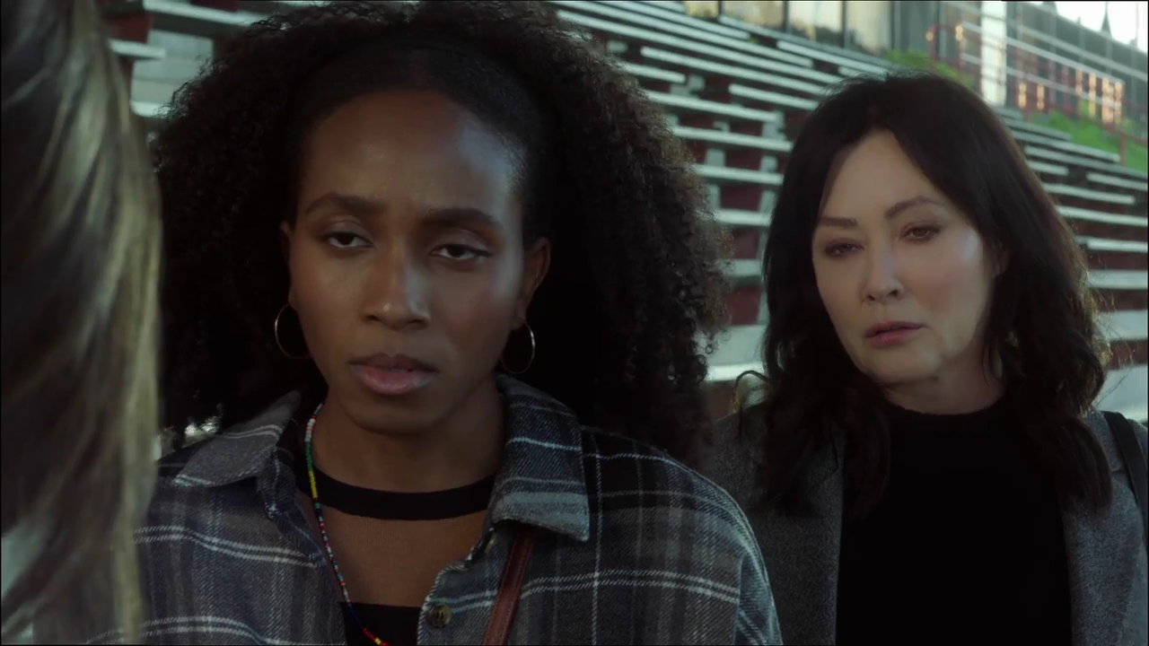 Charmed-Online-dot-nl_DyingToBelong4216.jpg Charmed-Online-dot-nl_DyingToBelong4216.jpg