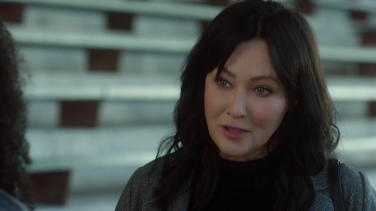 Charmed-Online-dot-nl_DyingToBelong4236.jpg Charmed-Online-dot-nl_DyingToBelong4236.jpg