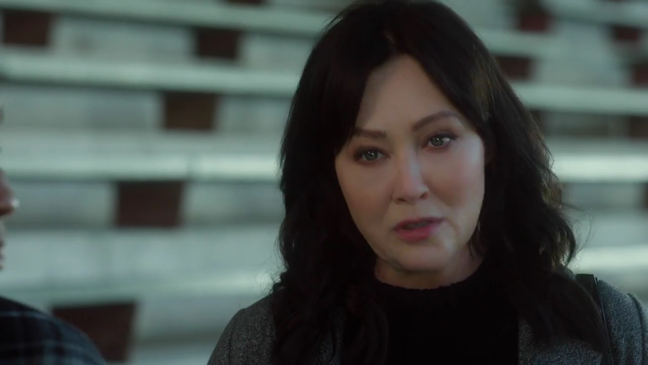 Charmed-Online-dot-nl_DyingToBelong4331.jpg Charmed-Online-dot-nl_DyingToBelong4331.jpg