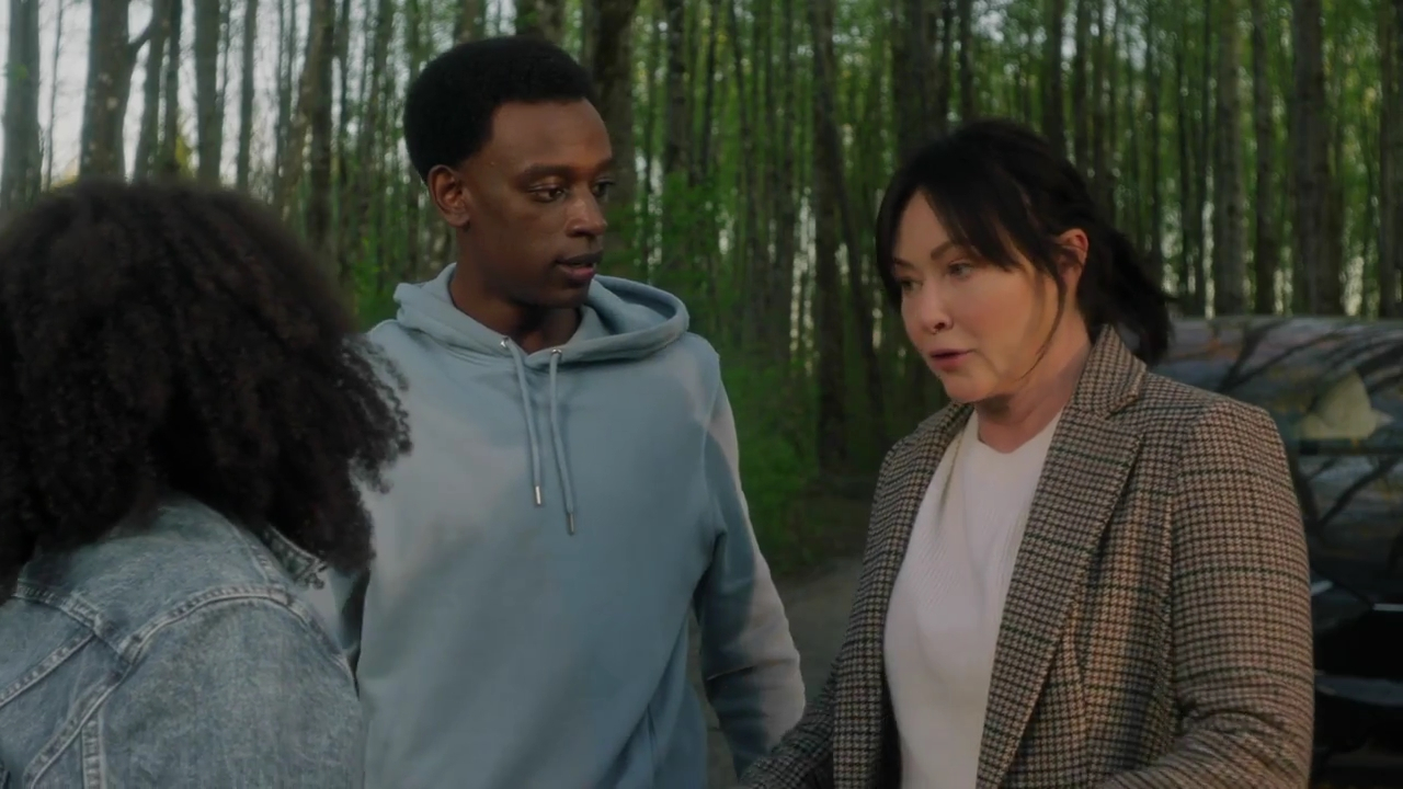 Charmed-Online-dot-nl_DyingToBelong4503.jpg Charmed-Online-dot-nl_DyingToBelong4503.jpg