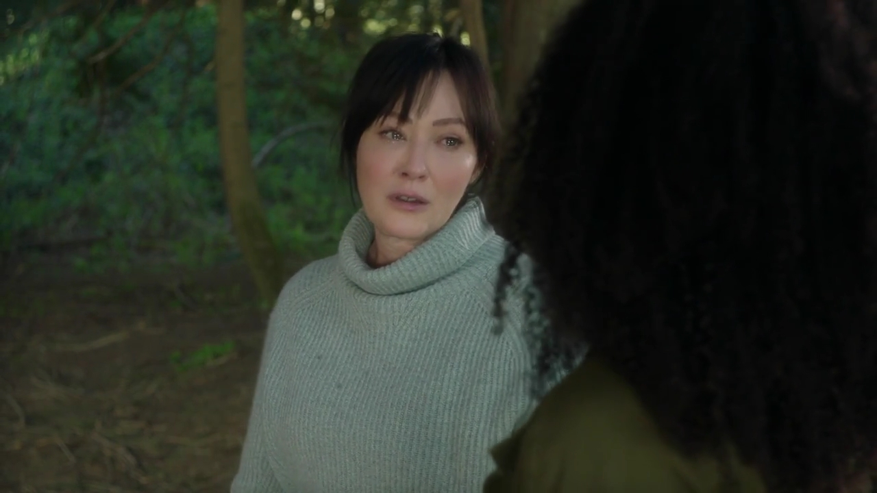 Charmed-Online-dot-nl_DyingToBelong5028.jpg Charmed-Online-dot-nl_DyingToBelong5028.jpg