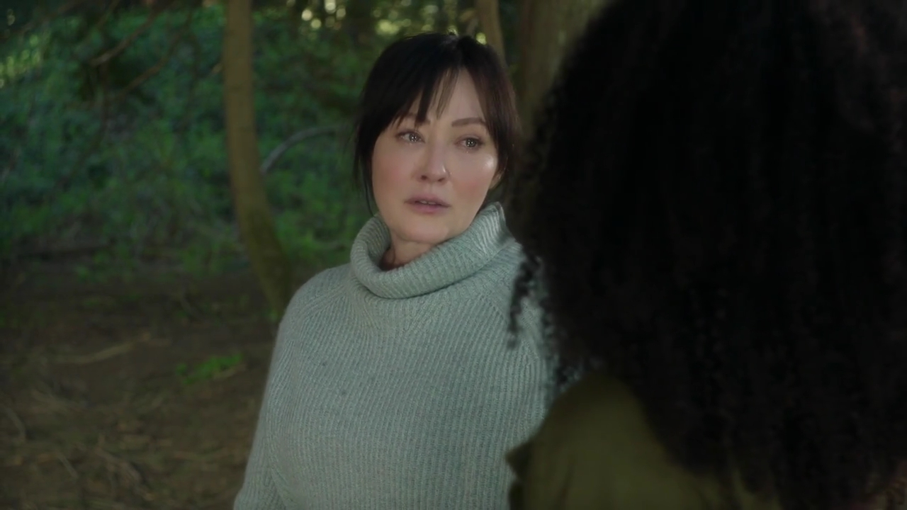 Charmed-Online-dot-nl_DyingToBelong5029.jpg Charmed-Online-dot-nl_DyingToBelong5029.jpg