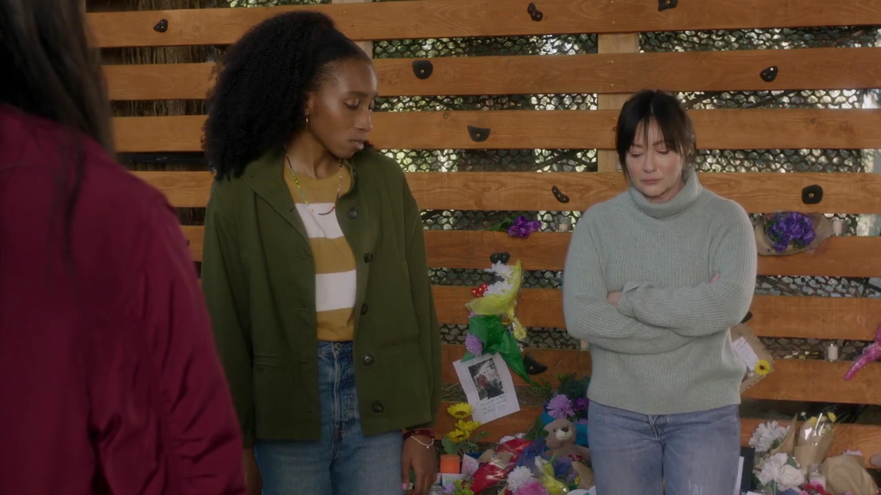 Charmed-Online-dot-nl_DyingToBelong5073.jpg Charmed-Online-dot-nl_DyingToBelong5073.jpg