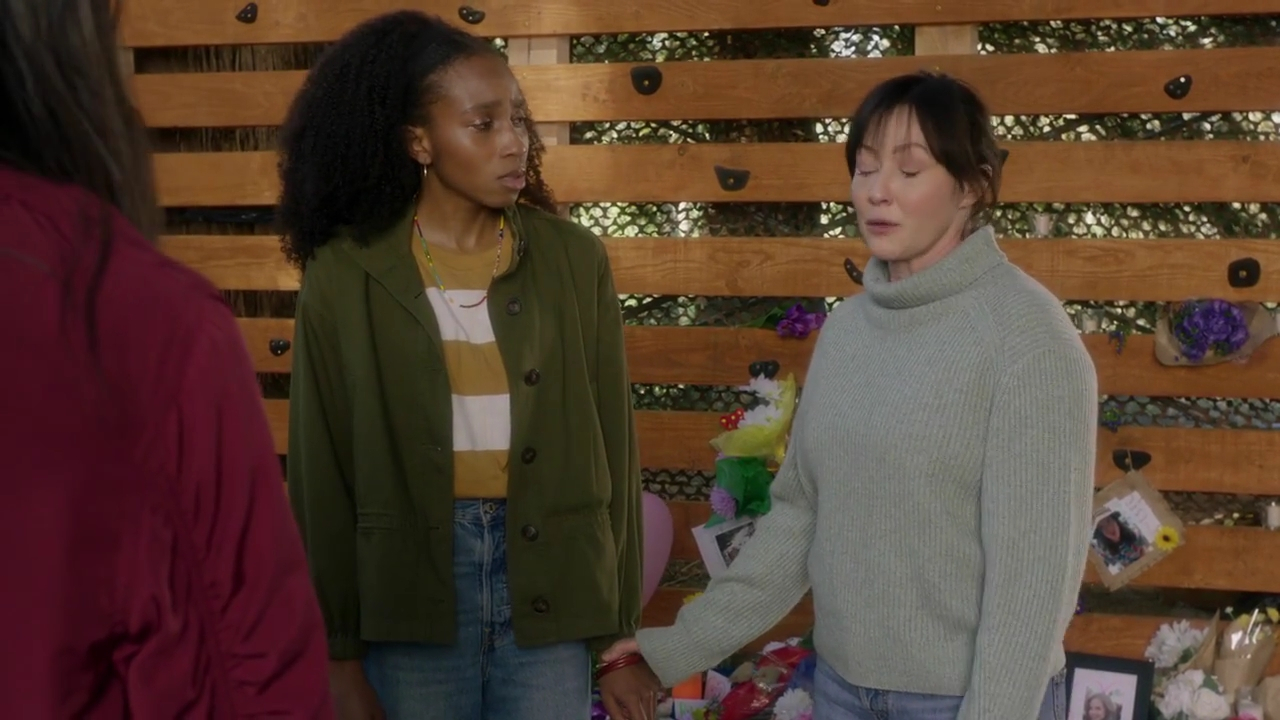 Charmed-Online-dot-nl_DyingToBelong5091.jpg Charmed-Online-dot-nl_DyingToBelong5091.jpg