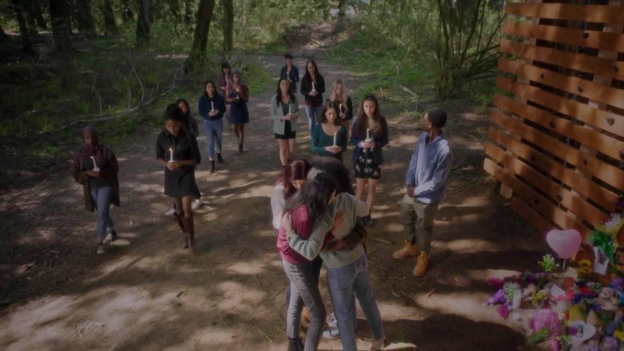 Charmed-Online-dot-nl_DyingToBelong5107.jpg Charmed-Online-dot-nl_DyingToBelong5107.jpg