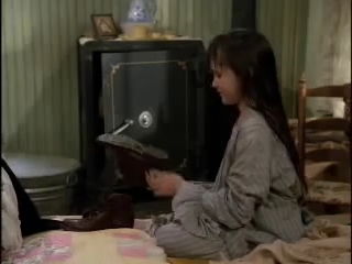 Charmed-dot-nl_FatherMurphy1x05-0755.jpg