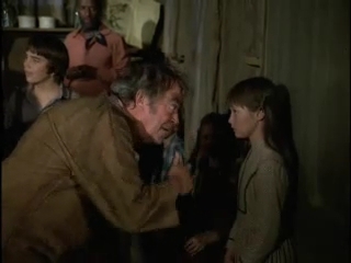 Charmed-dot-nl_FatherMurphy1x06-0927.jpg