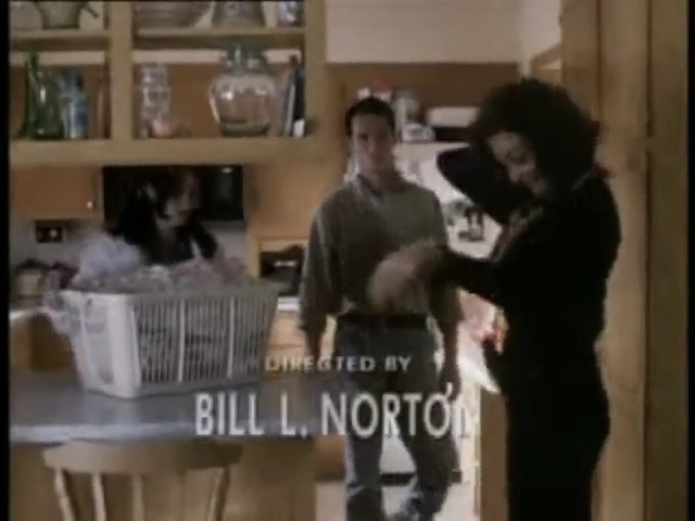 Charmed-Online-dot-net_GoneInTheWind0151.jpg Charmed-Online-dot-net_GoneInTheWind0151.jpg