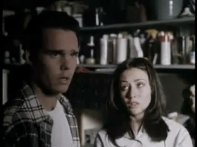 Charmed-Online-dot-net_GoneInTheWind0798.jpg Charmed-Online-dot-net_GoneInTheWind0798.jpg