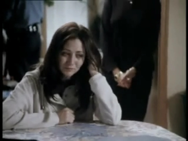 Charmed-Online-dot-net_GoneInTheWind0861.jpg Charmed-Online-dot-net_GoneInTheWind0861.jpg