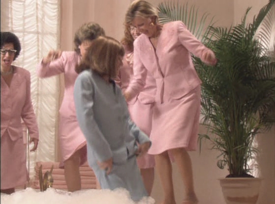 Charmed-Online-dot-net_HellonHeelsTheBattleofMaryKay2094.jpg Charmed-Online-dot-net_HellonHeelsTheBattleofMaryKay2094.jpg