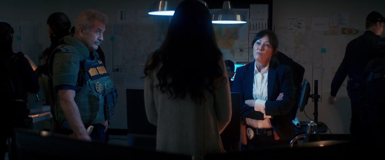 Charmed-Online-dot-nl_HotSeat3049.jpg Charmed-Online-dot-nl_HotSeat3049.jpg