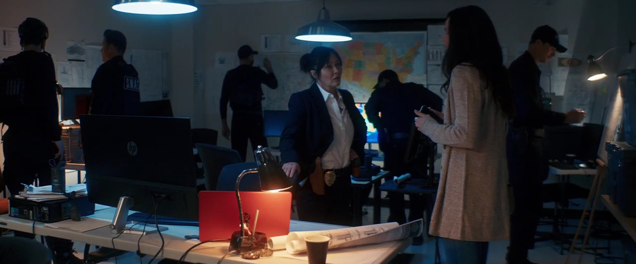 Charmed-Online-dot-nl_HotSeat3356.jpg Charmed-Online-dot-nl_HotSeat3356.jpg