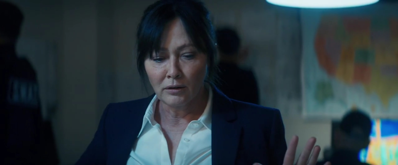 Charmed-Online-dot-nl_HotSeat3437.jpg Charmed-Online-dot-nl_HotSeat3437.jpg