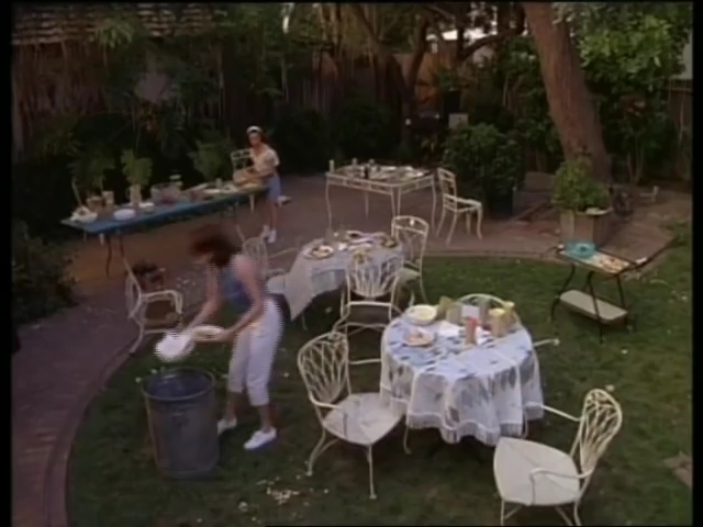 Charmed-Online-dot-nl_Jailbreakers2164.jpg Charmed-Online-dot-nl_Jailbreakers2164.jpg