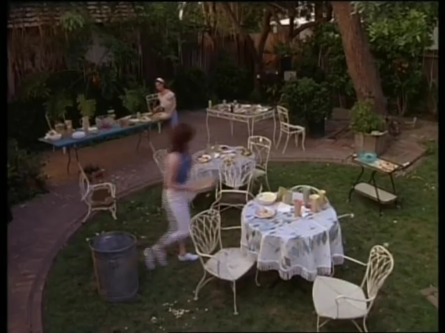 Charmed-Online-dot-nl_Jailbreakers2166.jpg Charmed-Online-dot-nl_Jailbreakers2166.jpg