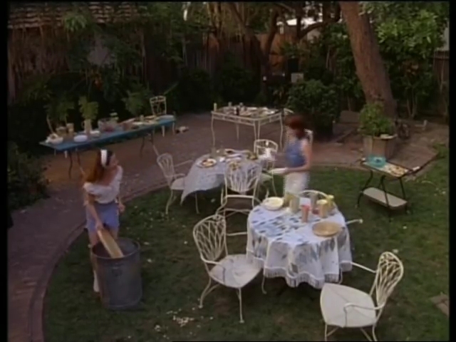 Charmed-Online-dot-nl_Jailbreakers2174.jpg Charmed-Online-dot-nl_Jailbreakers2174.jpg