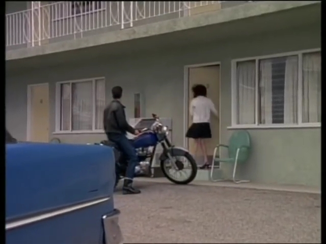 Charmed-Online-dot-nl_Jailbreakers2320.jpg Charmed-Online-dot-nl_Jailbreakers2320.jpg