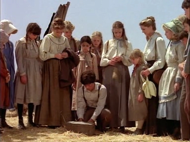 Charmed-Online-dot-NL-LittleHouseonthePrairie_LookBacktoYesterday5338.jpg Charmed-Online-dot-NL-LittleHouseonthePrairie_LookBacktoYesterday5338.jpg