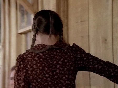 Charmed-Online-dot_nl-LittleHouseonthePrairie9x02-0000.jpg