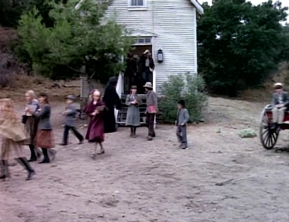 Charmed-Online-dot_nl-LittleHouseonthePrairie9x06-1150.jpg
