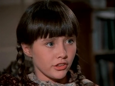 Charmed-Online-dot-NLCharmed-Online-dot-NL-LittleHouseonthePrairie9x12-2608.jpg