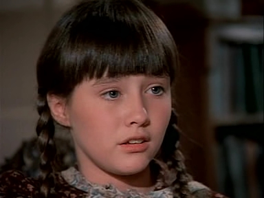 Charmed-Online-dot-NLCharmed-Online-dot-NL-LittleHouseonthePrairie9x12-2618.jpg