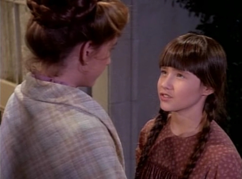 Charmed-Online-dot-NL-LittleHouseonthePrairie9x15-1539.jpg