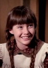 Charmed-Online-dot-NL-LittleHouseonthePrairie9x15-0325.jpg