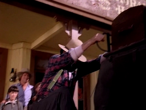 Charmed-Online-dot-NL-LittleHouseonthePrairie9x17-2342.jpg