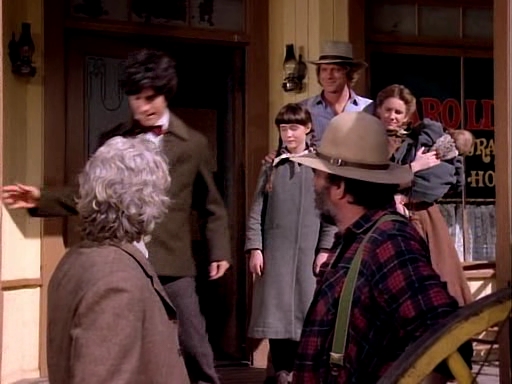 Charmed-Online-dot-NL-LittleHouseonthePrairie9x17-2358.jpg
