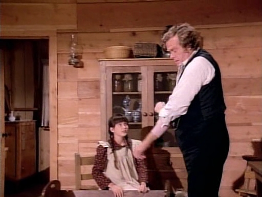 Charmed-Online-dot-NL-LittleHouseonthePrairie9x18-1790.jpg