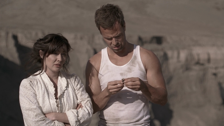 Charmed-Online_dot_nl-LostTreasureOfTheGrandCanyon1191.jpg Charmed-Online_dot_nl-LostTreasureOfTheGrandCanyon1191.jpg