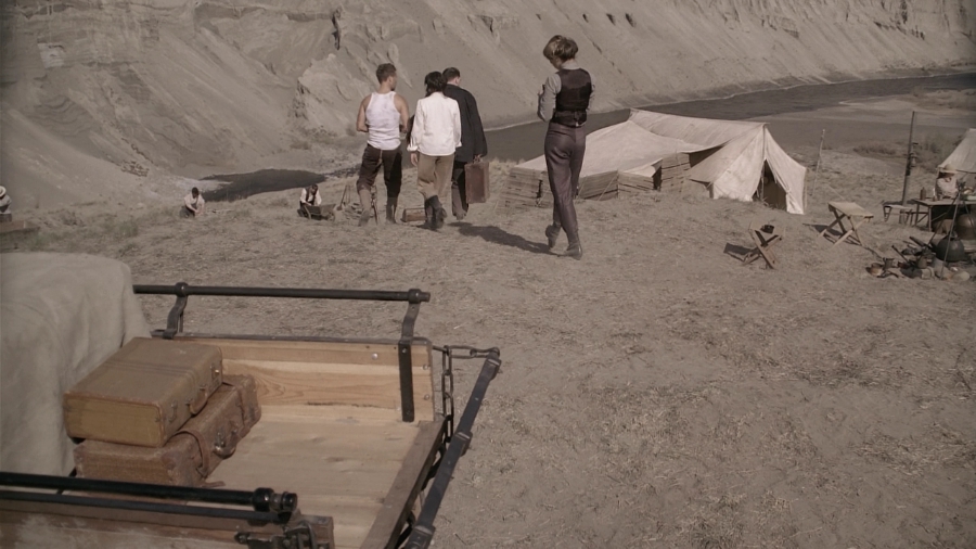 Charmed-Online_dot_nl-LostTreasureOfTheGrandCanyon1206.jpg Charmed-Online_dot_nl-LostTreasureOfTheGrandCanyon1206.jpg