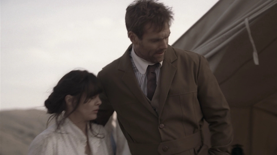 Charmed-Online_dot_nl-LostTreasureOfTheGrandCanyon1431.jpg Charmed-Online_dot_nl-LostTreasureOfTheGrandCanyon1431.jpg