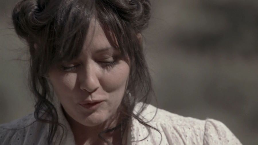 Charmed-Online_dot_nl-LostTreasureOfTheGrandCanyon2478.jpg Charmed-Online_dot_nl-LostTreasureOfTheGrandCanyon2478.jpg