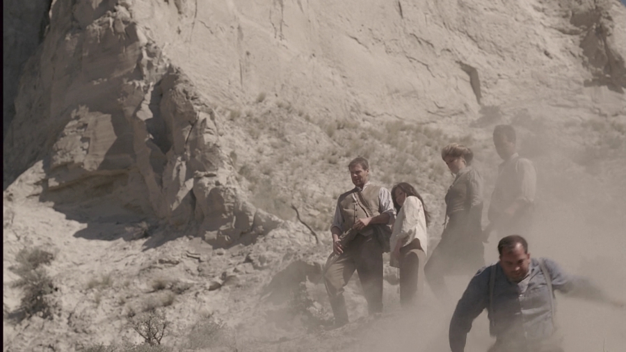 Charmed-Online_dot_nl-LostTreasureOfTheGrandCanyon2527.jpg Charmed-Online_dot_nl-LostTreasureOfTheGrandCanyon2527.jpg