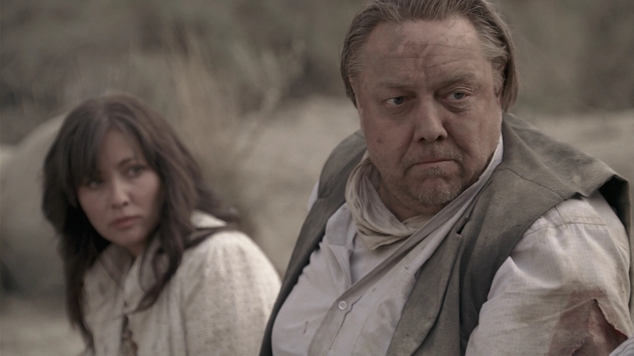 Charmed-Online_dot_nl-LostTreasureOfTheGrandCanyon2719.jpg Charmed-Online_dot_nl-LostTreasureOfTheGrandCanyon2719.jpg