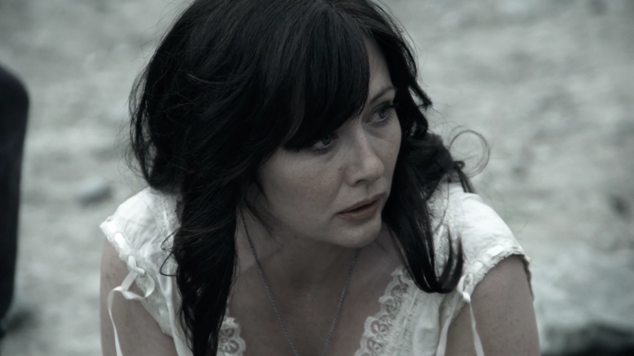 Charmed-Online_dot_nl-LostTreasureOfTheGrandCanyon3361.jpg Charmed-Online_dot_nl-LostTreasureOfTheGrandCanyon3361.jpg