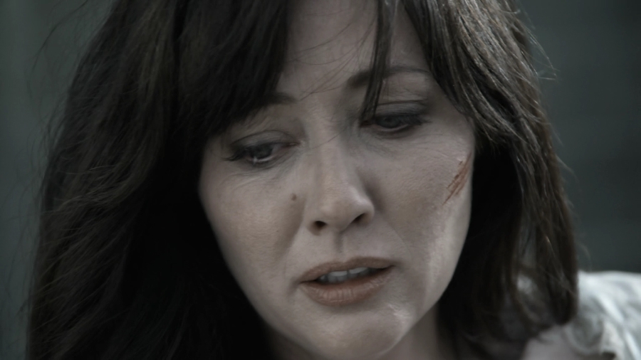 Charmed-Online_dot_nl-LostTreasureOfTheGrandCanyon5086.jpg Charmed-Online_dot_nl-LostTreasureOfTheGrandCanyon5086.jpg