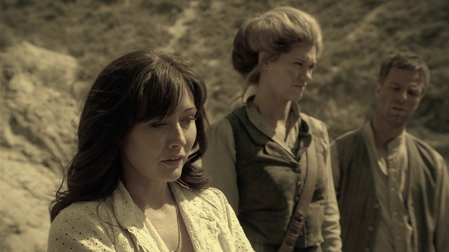 Charmed-Online_dot_nl-LostTreasureOfTheGrandCanyon5621.jpg Charmed-Online_dot_nl-LostTreasureOfTheGrandCanyon5621.jpg