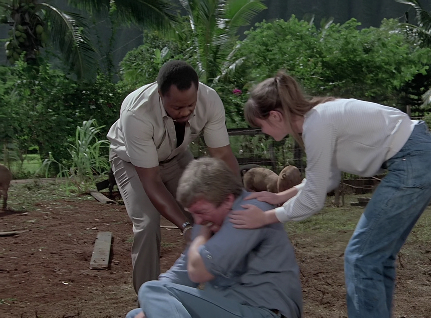 Charmed-Online-dot-nl_MagnumPI4x080286.jpg Charmed-Online-dot-nl_MagnumPI4x080286.jpg