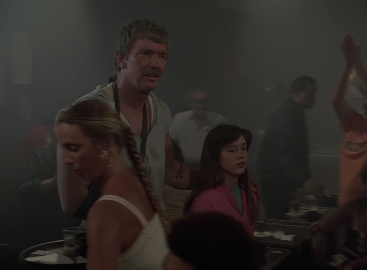 Charmed-Online-dot-nl_MagnumPI4x080749.jpg Charmed-Online-dot-nl_MagnumPI4x080749.jpg